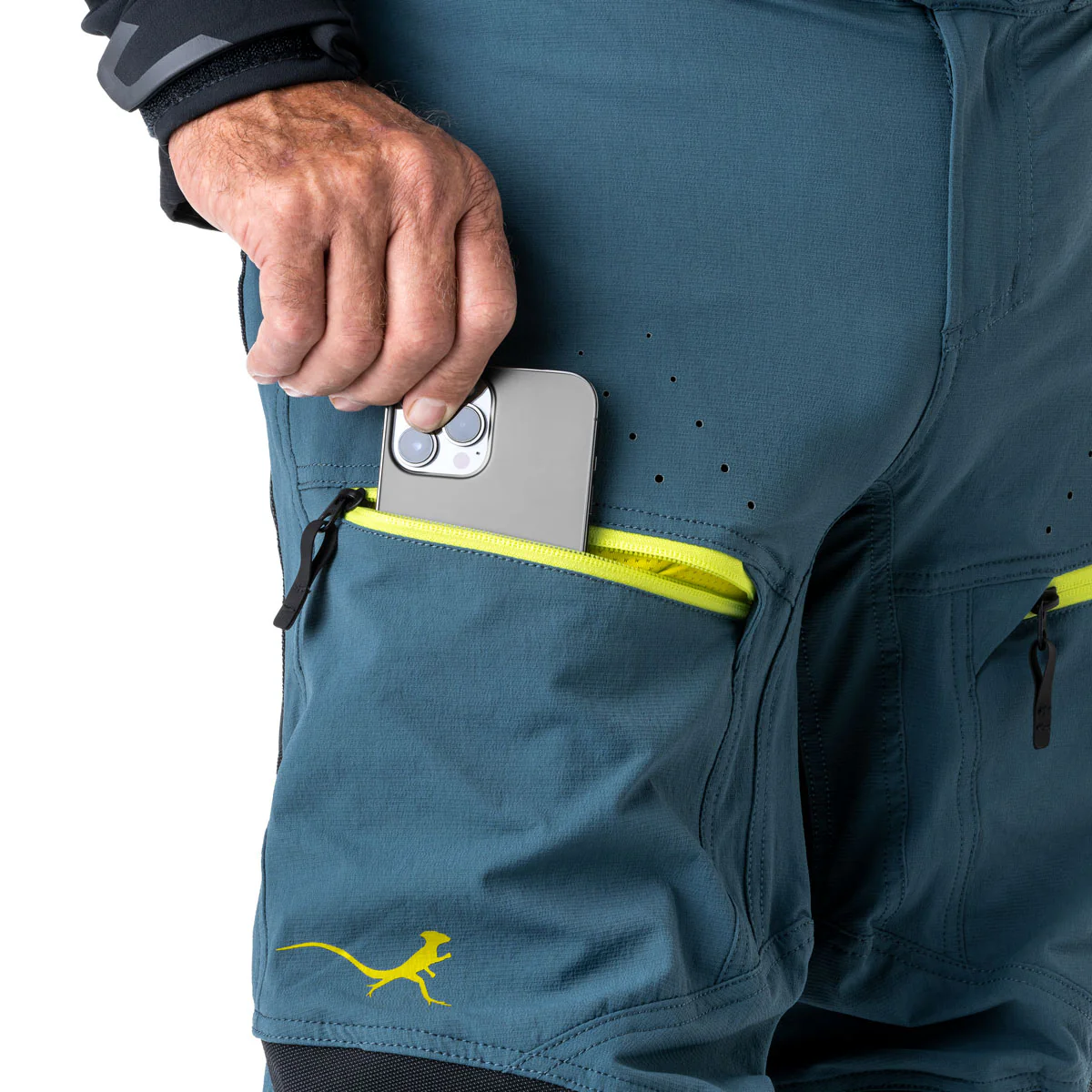 Surveyor Pant 2024 - Image 3